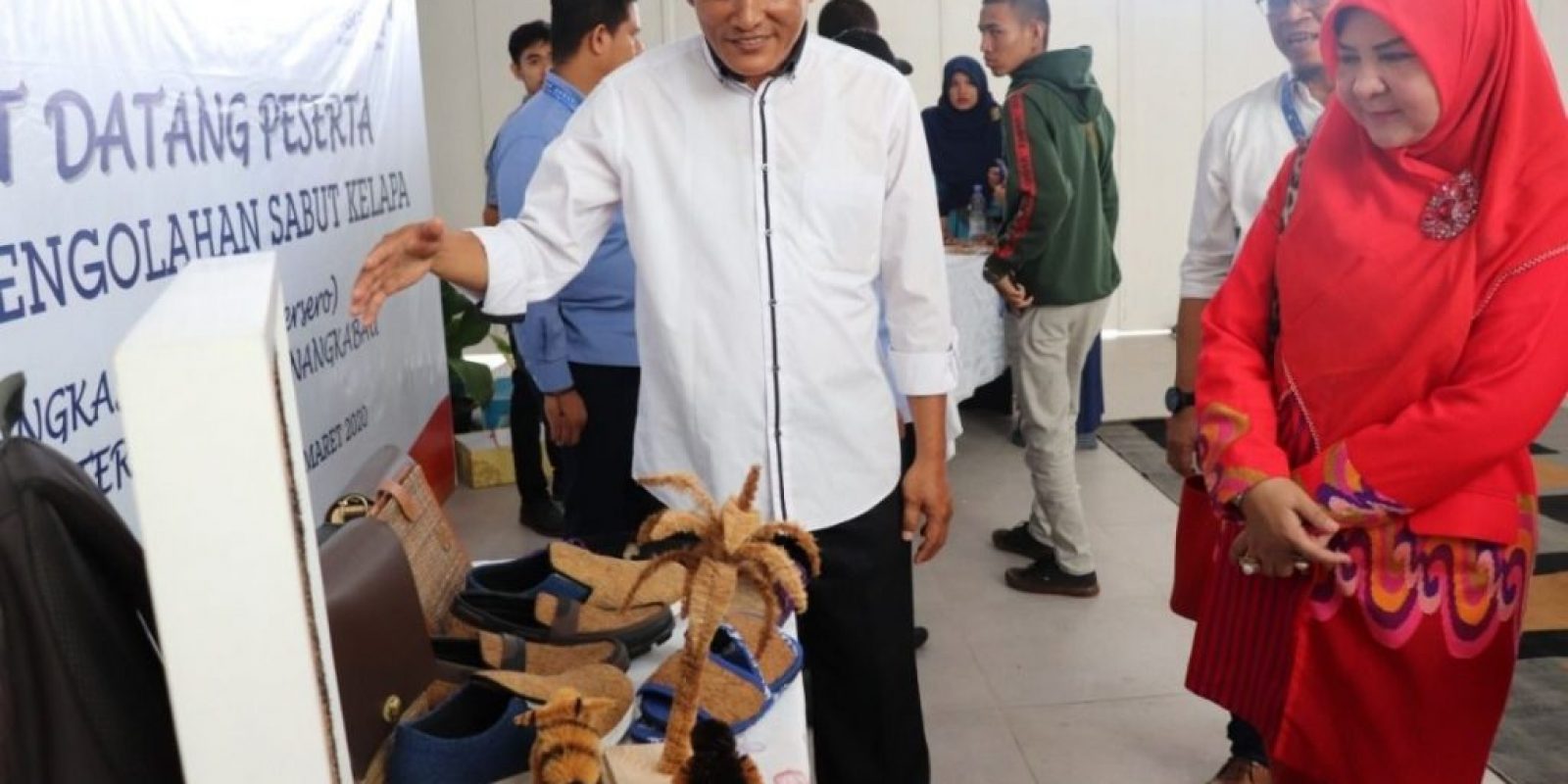 Reses DPR RI, Nevi Zuairina Bersama Mitra Komisi VI Inisiasi Pelatihan Pengolahan Sabut Kelapa Untuk UMKM