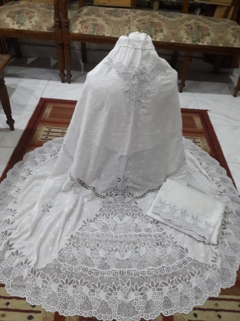 Nevi Zuairina Borong Produk Muslimah UMKM Terdampak Covid-19