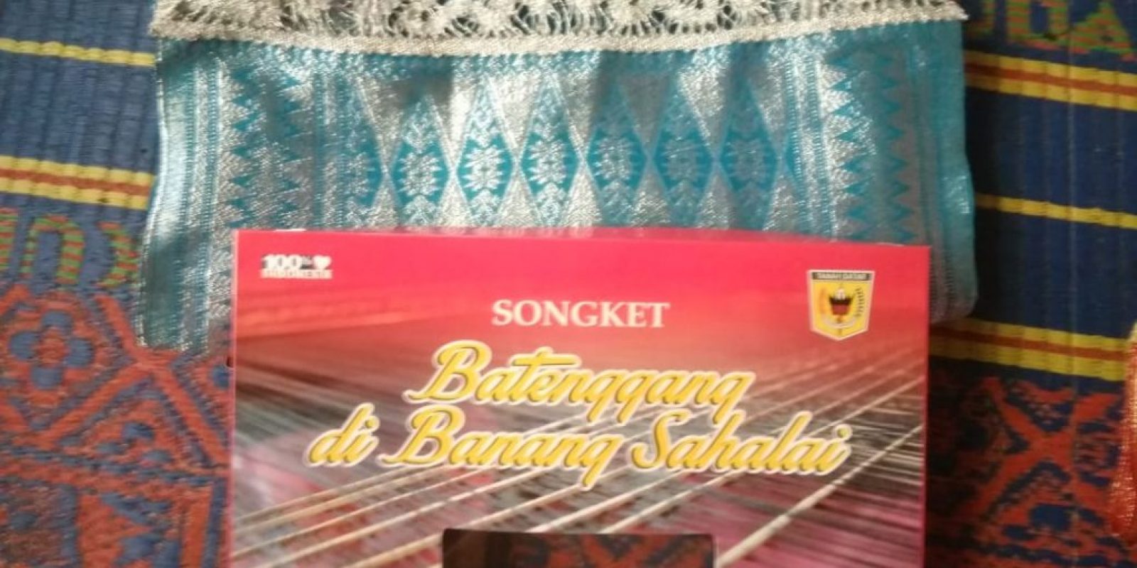 Nevi Zuairina Borong Produk Muslimah UMKM Terdampak Covid-19