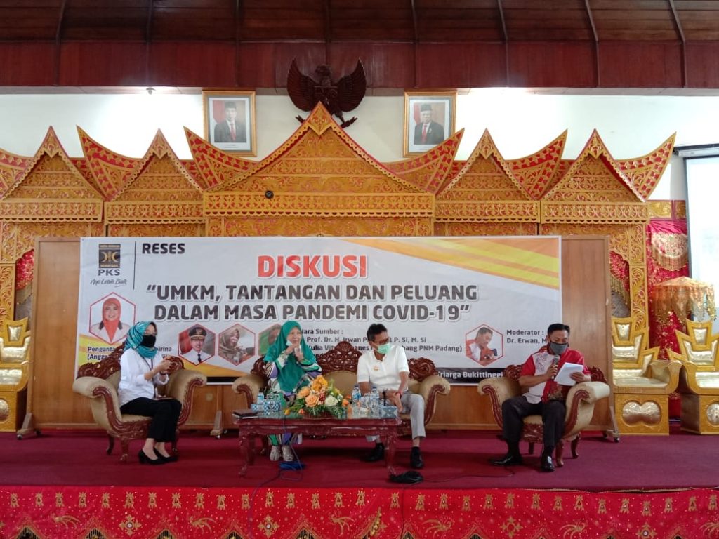 Reses Nevi Zuairina Pelaku Usaha Mesti Beradaptasi Aman Covid-19 agar Produktif
