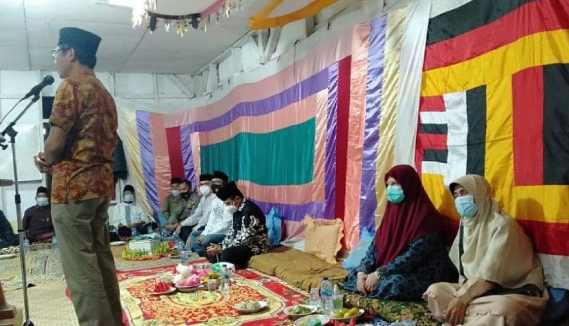 Perayaan Maulid Nabi Muhammad SAW, Hj. Nevi Zuairina Mengajak Ummat Mengimplementasikan Akhlakul Karimah dalam Kehidupan Sehari-hari