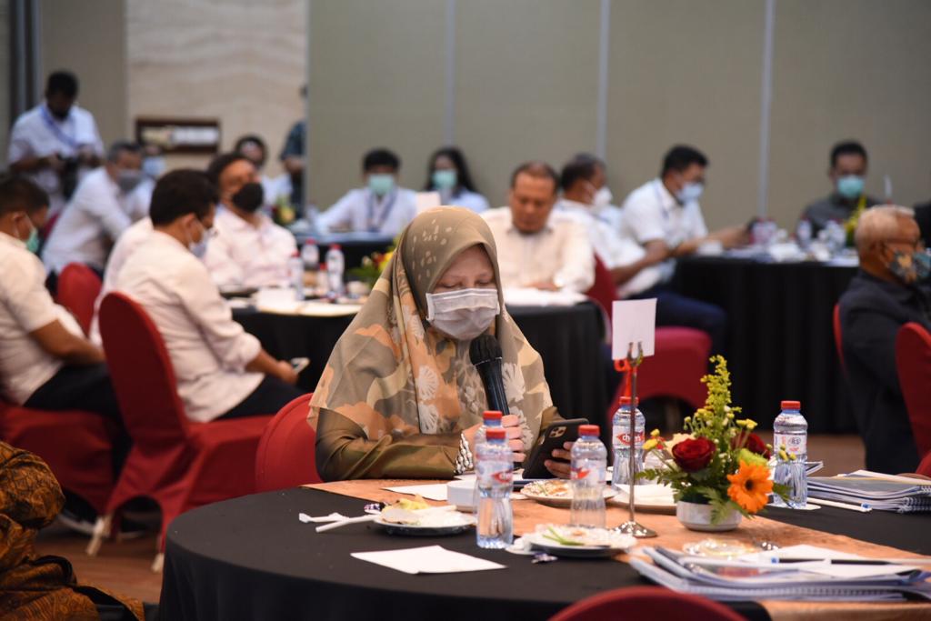Kunjungan Spesifik BUMN Karya, Nevi Zuairina Minta Tol Probowangi Memiliki Studi Kelayakan Lengkap
