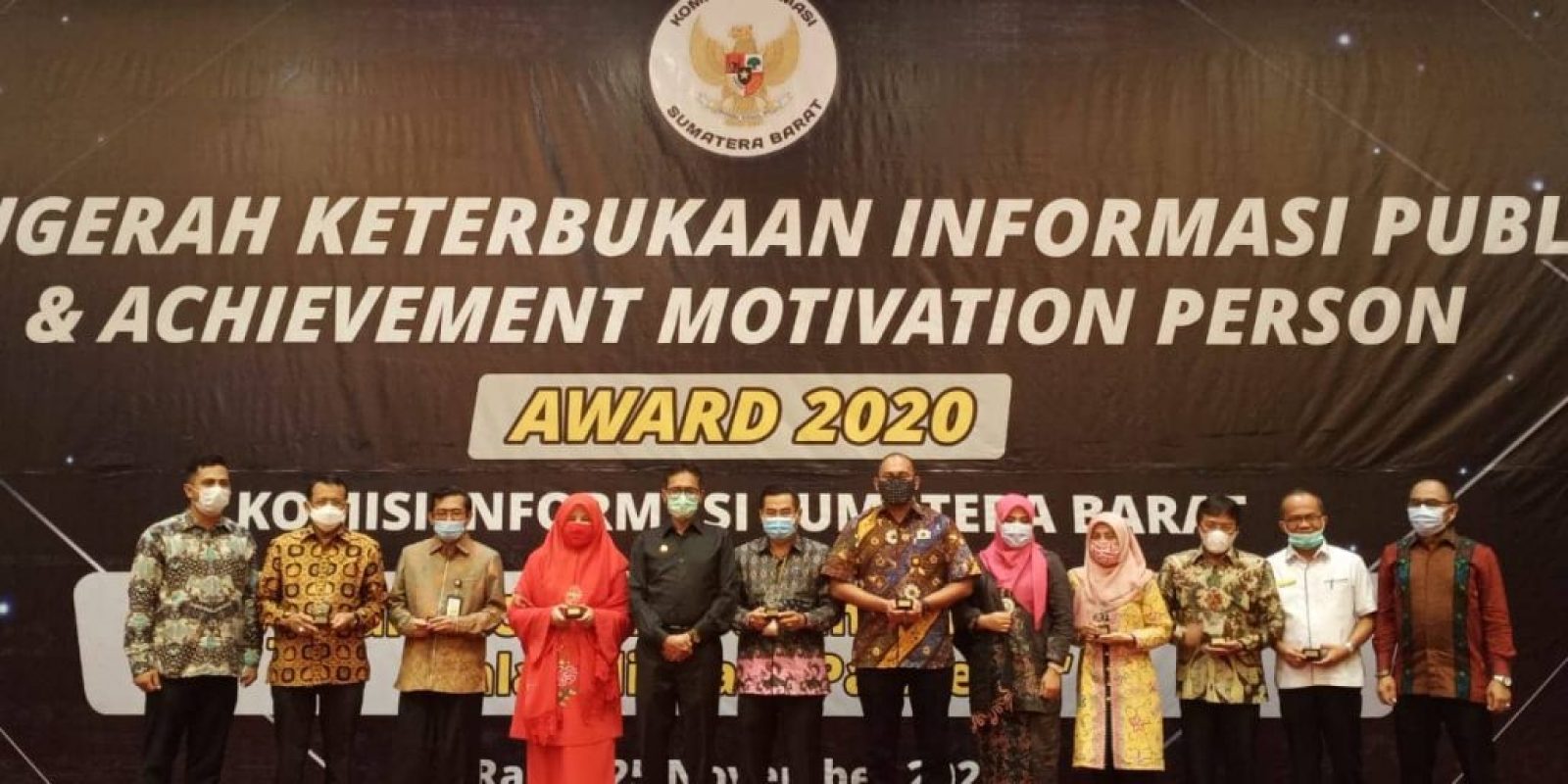 Nevi Zuairina Terima Penghargaan Achievement Motivation Person Award 2020