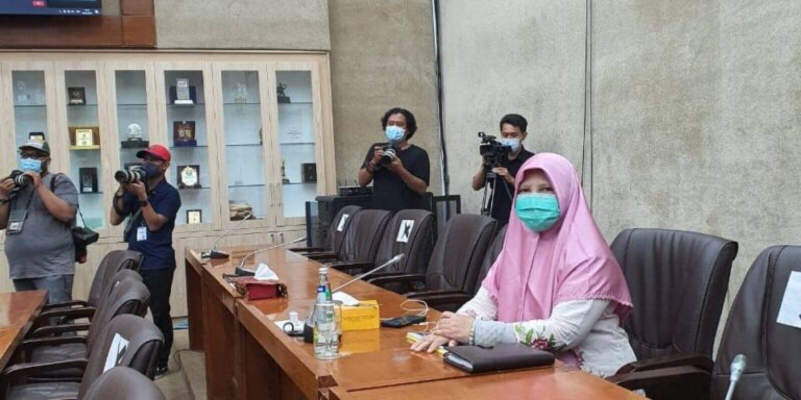 Nevi Zuairina Menilai Banpres Produktif Usaha Mikro Bagus Diteruskan, Tapi Mesti Tepat Sasaran, Sinergi dengan Kementerian Koperasi UKM dan Pengawasan Harus Ketat