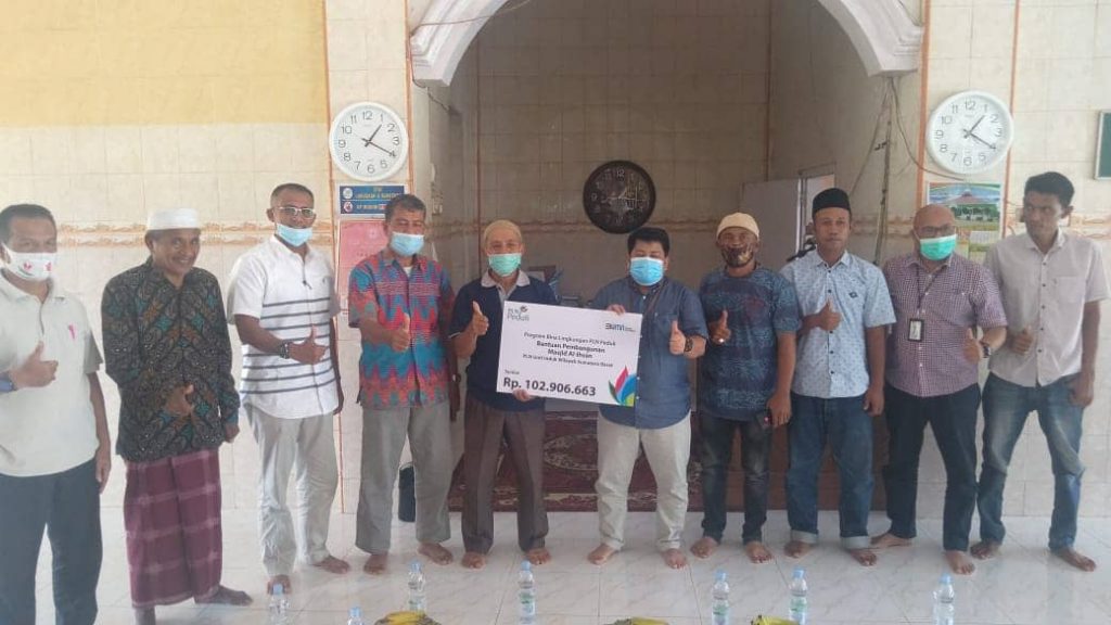 Sejumlah Lembaga di Sumatera Barat Terima Bantuan Aspirasi dari Anggota DPR RI Nevi Zuairina