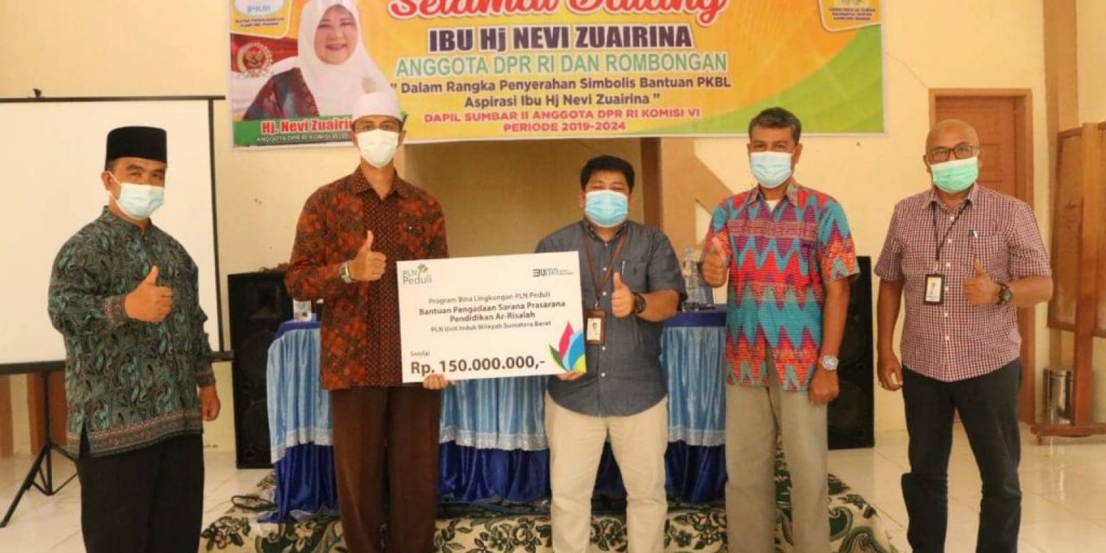 Sejumlah Lembaga di Sumatera Barat Terima Bantuan Aspirasi dari Anggota DPR RI Nevi Zuairina