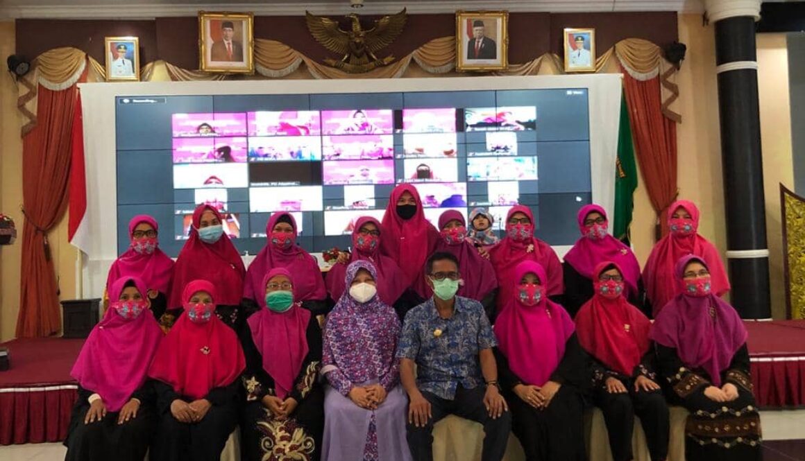 Nevi Zuairina Ketua ALPPIND Sumbar Hadiri Pelantikan Pengurus 19 Kabupaten Kota di Sumatera Barat