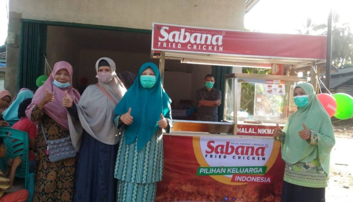 Nevi Zuairina Mendukung Pengembangan Jiwa Wirausaha Berbasis Nagari