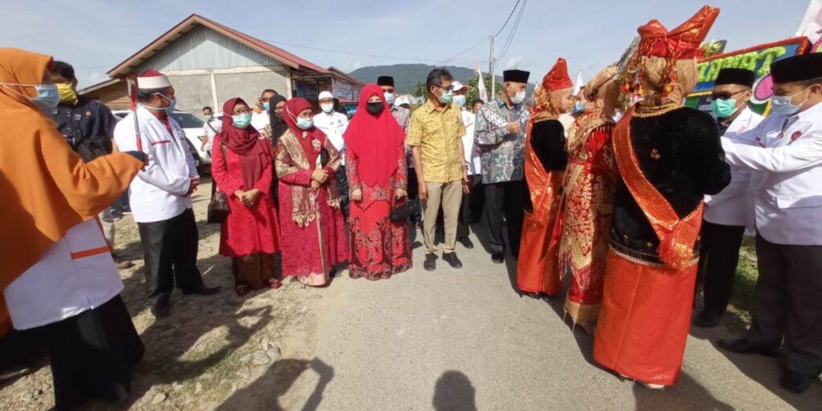 Nevi Zuairina Menghadiri Peresmian Kantor DPD PKS Kabupaten Pasaman bersama Gubernur dan Calon Gubernur Terpilih Sumatera Barat