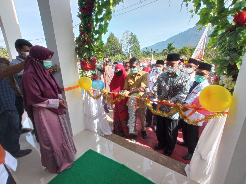 Nevi Zuairina Menghadiri Peresmian Kantor DPD PKS Kabupaten Pasaman bersama Gubernur dan Calon Gubernur Terpilih Sumatera Barat