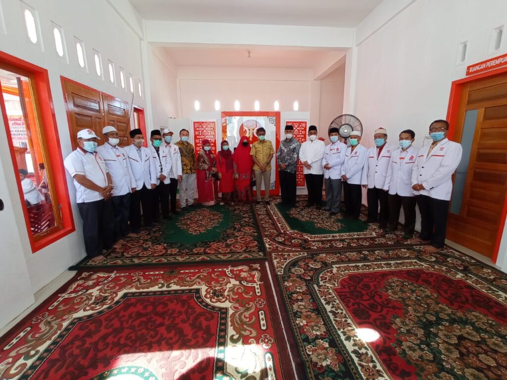 Nevi Zuairina Menghadiri Peresmian Kantor DPD PKS Kabupaten Pasaman bersama Gubernur dan Calon Gubernur Terpilih Sumatera Barat