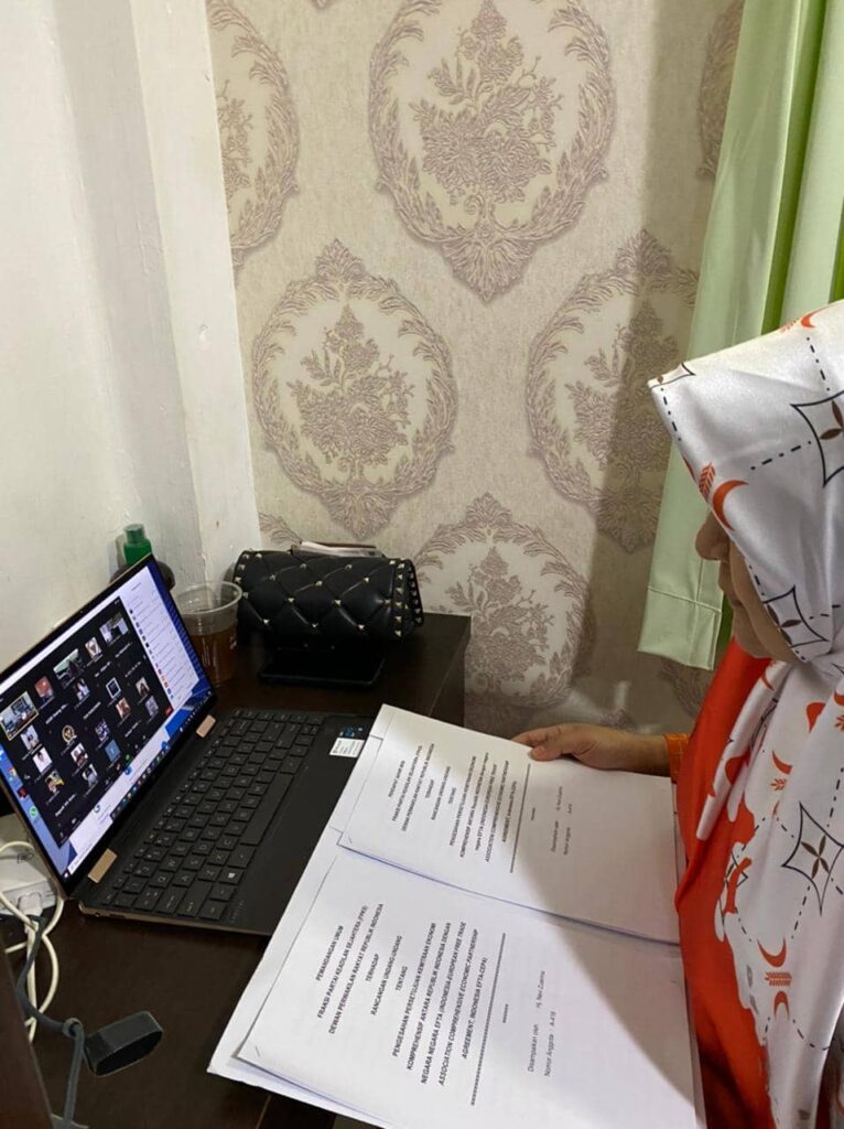 FPKS Ingatkan Ratifikasi Perdagangan dengan Negara EFTA Agar Tingkatkan Akses UMKM dan Tidak Menghilangkan Ketentuan Sertifikasi Halal