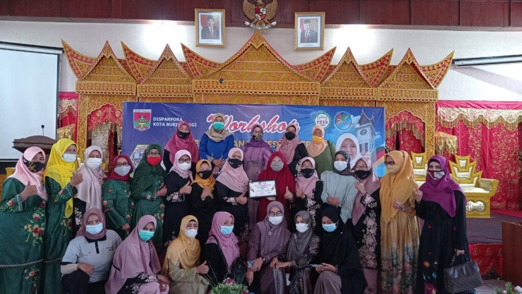 Mendukung Distinasi Pariwisata di Sumbar, Nevi Zuairina Turut Menggagas Pengembangan Homestay Sebagai salah Satu UMKM