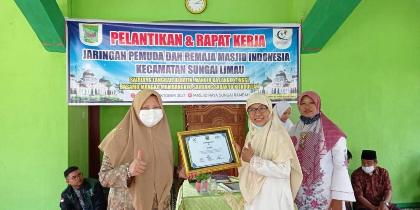 Di Padang Pariaman, Nevi Zuairina Bersilaturahmi Dengan Jaringan Pemuda Dan Remaja Masjid Indonesia