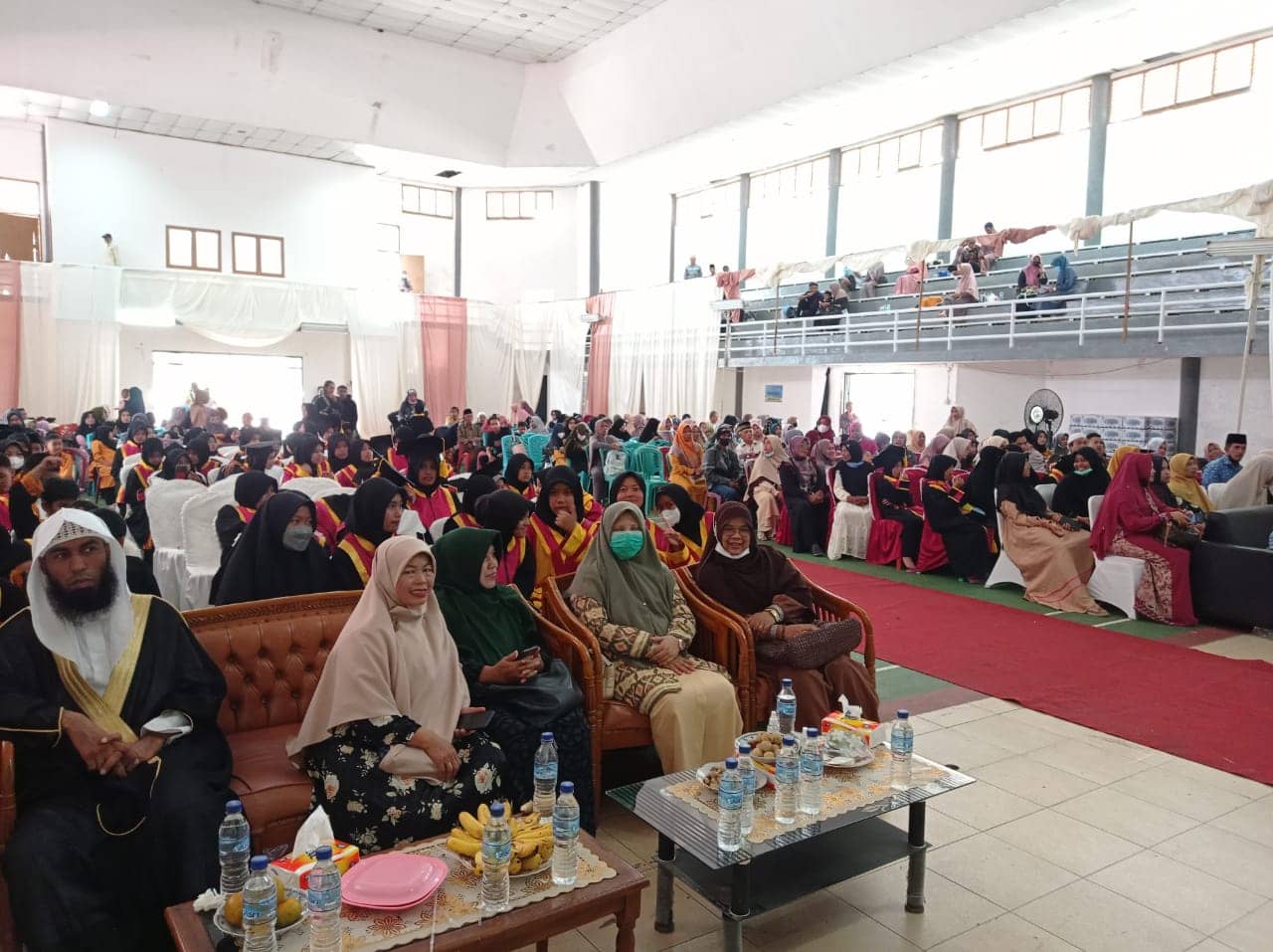 Wisuda Tahfidz Qur’an di Limapuluh Kota, Nevi Zuairina Sampaikan Generasi Penghafal Menyelamatkan Negara Dari Musibah