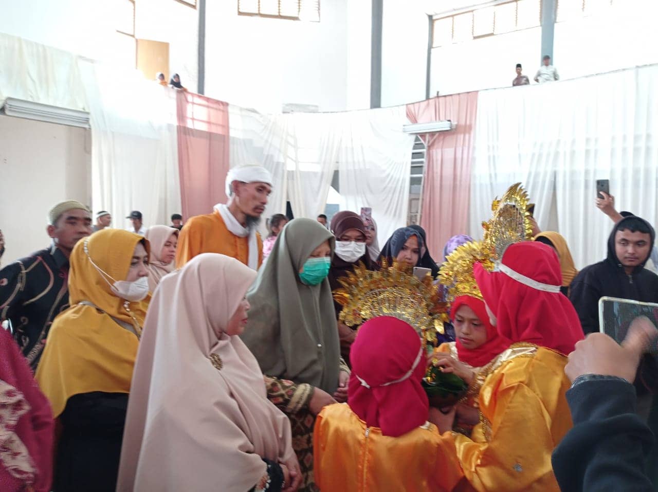 Wisuda Tahfidz Qur’an di Limapuluh Kota, Nevi Zuairina Sampaikan Generasi Penghafal Menyelamatkan Negara Dari Musibah