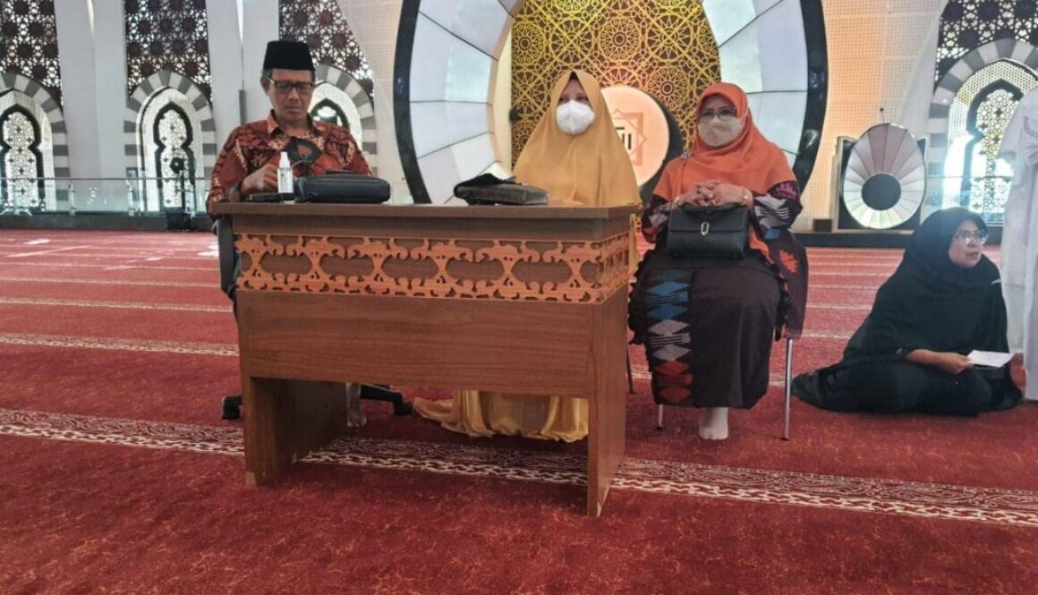 Tarhib Ramadhan 1443 H, Nevi Zuairina Sampaikan Pentingnya Ketakwaan dan Keikhlasan