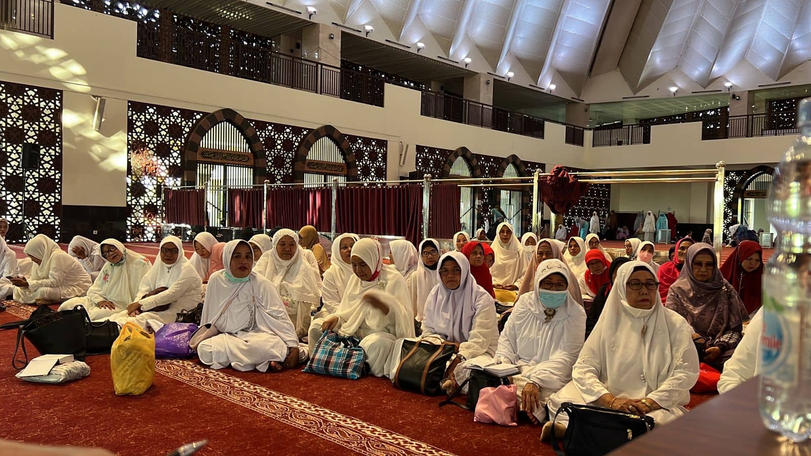Tarhib Ramadhan 1443 H, Nevi Zuairina Sampaikan Pentingnya Ketakwaan dan Keikhlasan