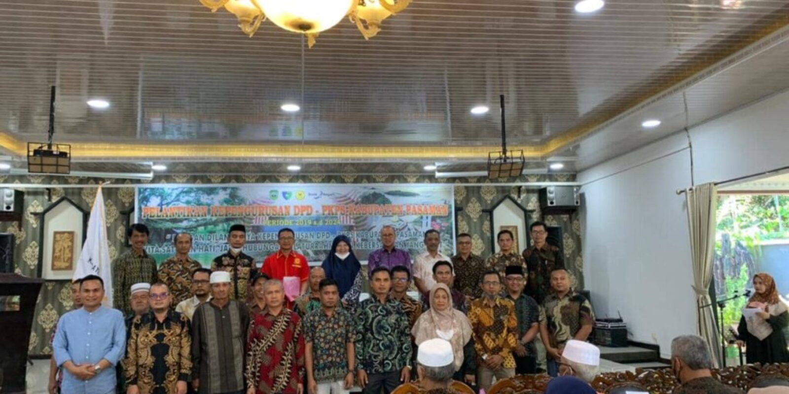 Hadir Pelantikan di Organisasi Warga Perantau Dari Pesisir Selatan di Pasaman, Nevi Zuairina Sampaikan Kebangggan atas Kekompakan