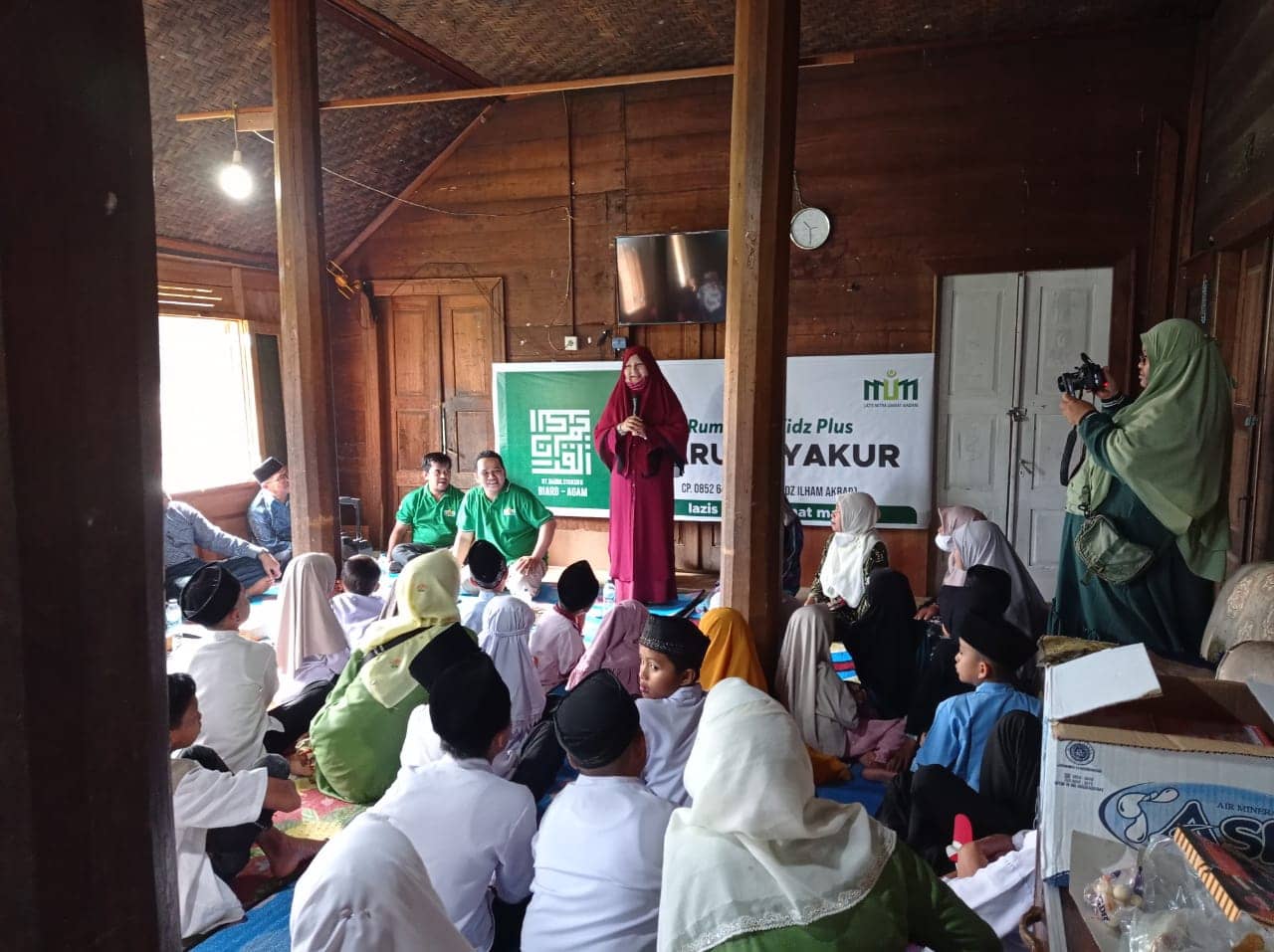 Kunjungi Daerah Pemilihan, Nevi Zuairina Bertemu Pegiat Penghafal Qur’an, Kelompok Tani dan Pelaku UMKM