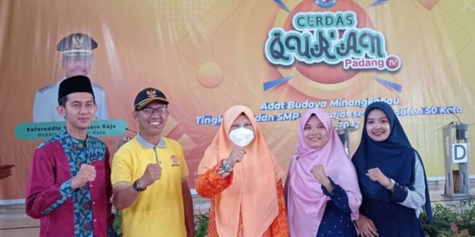 Cerdas Qur’an Tingkat SD dan SMP, Nevi Zuairina Sampaikan Pentingnya Satu Rumah Minimal Satu Anak Penghafal Qur’an