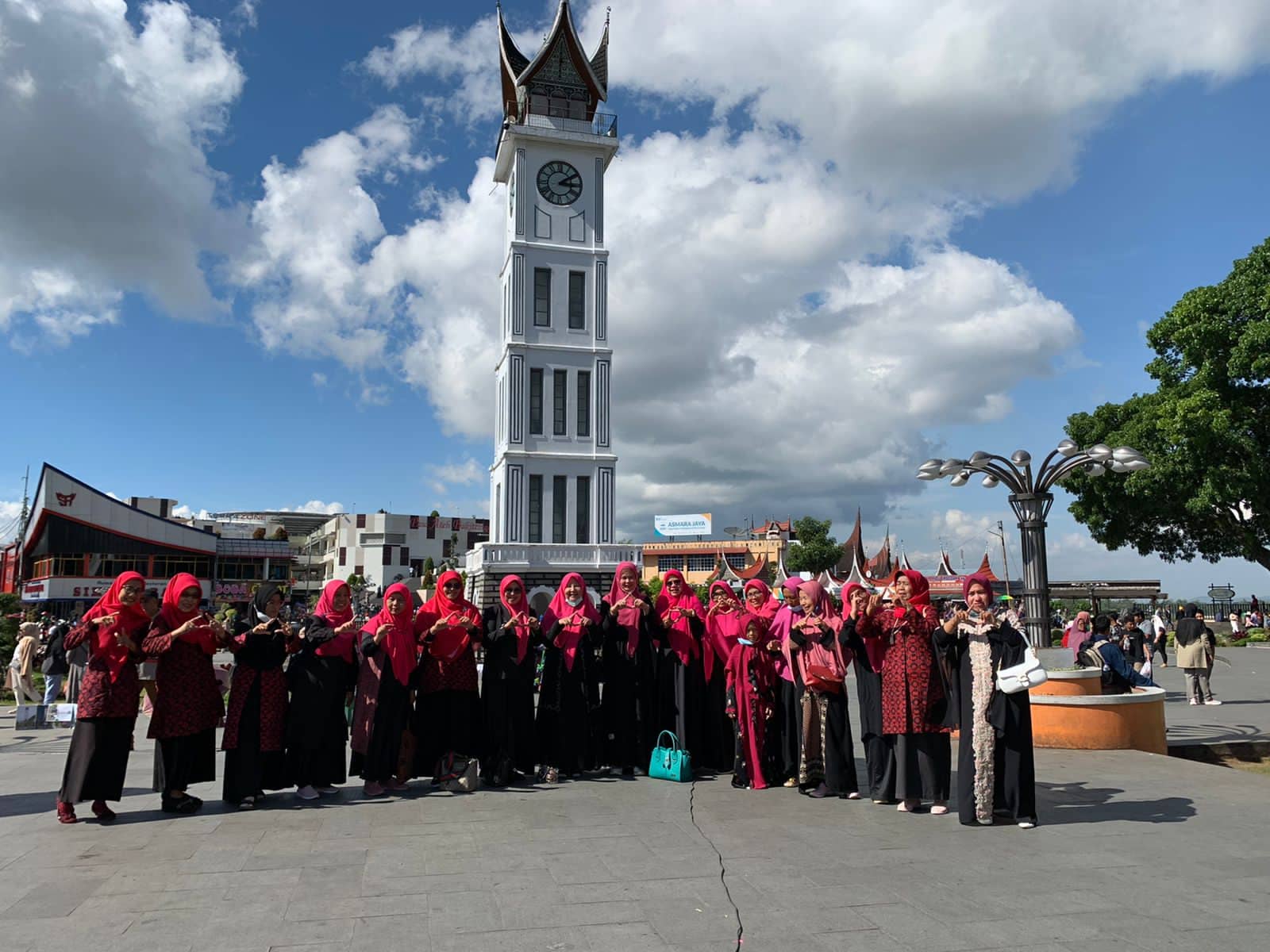 Seminar Hari Keluarga Nasional Pengurus Wilayah ALPPIND, Nevi Zuairina