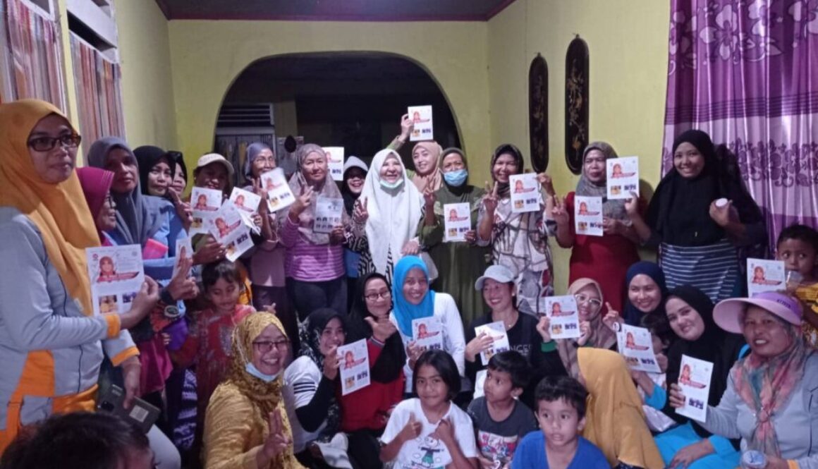 Di Padang Pariaman, Agam dan Payakumbuh, Nevi Zuairina Silaturahmi Dengan Wali Siswa Penerima Beasiswa