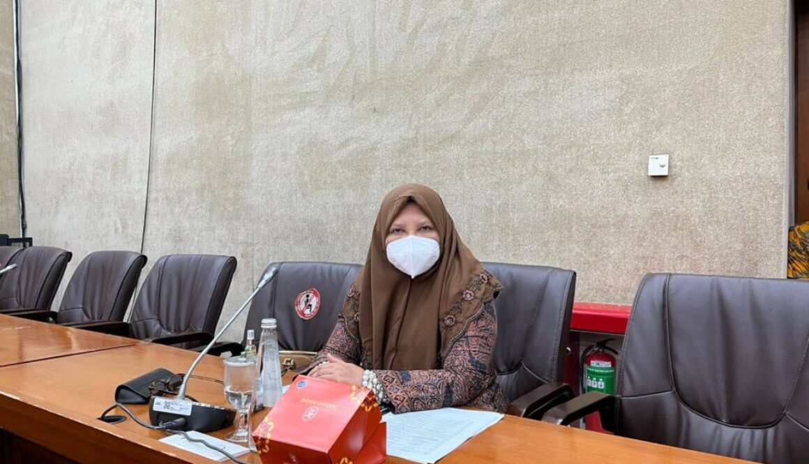 Tolak Kenaikan BBM Subsidi, Nevi Zuairina Minta Penggunaan Pertalite dan Solar Tepat Sasaran