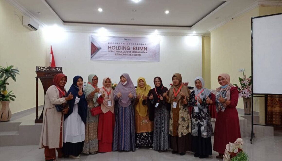 Bertemu Pelaku UMKM Binaan BUMN, Nevi Zuairina Sampaikan Holding BUMN Sebagai Lokomotif Kebangkitan Ekonomi Masa Depan