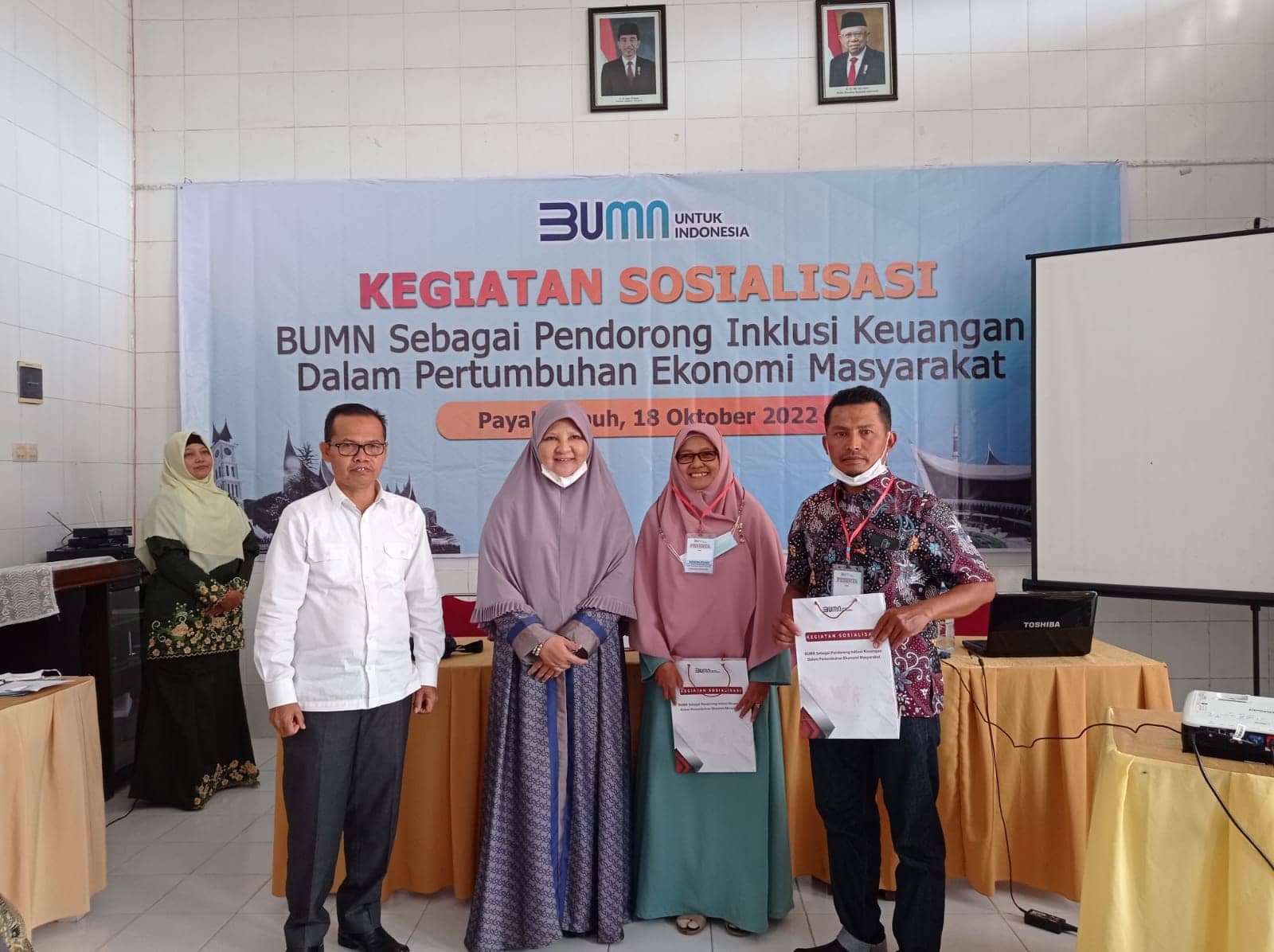 Di Payakumbuh, Nevi Zuairina Jadi Narasumber Sosialisasi Holding BUMN Sebagai Lokomotif Kebangkitan Ekonomi Masa Depan