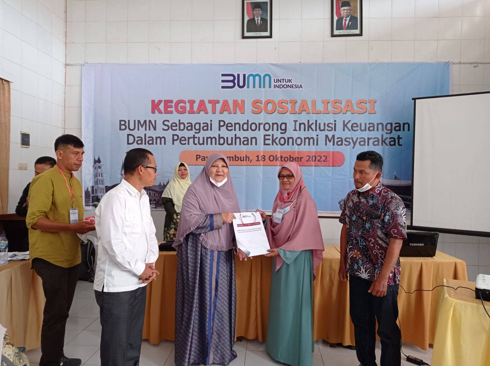 Di Payakumbuh, Nevi Zuairina Jadi Narasumber Sosialisasi Holding BUMN Sebagai Lokomotif Kebangkitan Ekonomi Masa Depan
