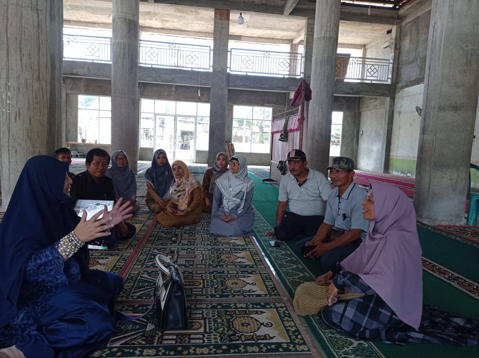 Mengawali Masa Reses, Nevi Zuairina Gelar 7 Kegiatan di Berbagai Daerah Sumbar II