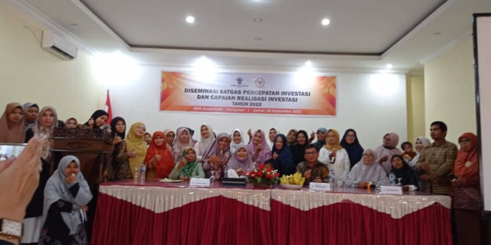 Nevi Zuairina Beri Arahan Pada Pelatihan Diseminasi Satgas Percepatan Investasi Bersama Kementerian Investasi dan Pelaku UMKM di Padang Pariaman