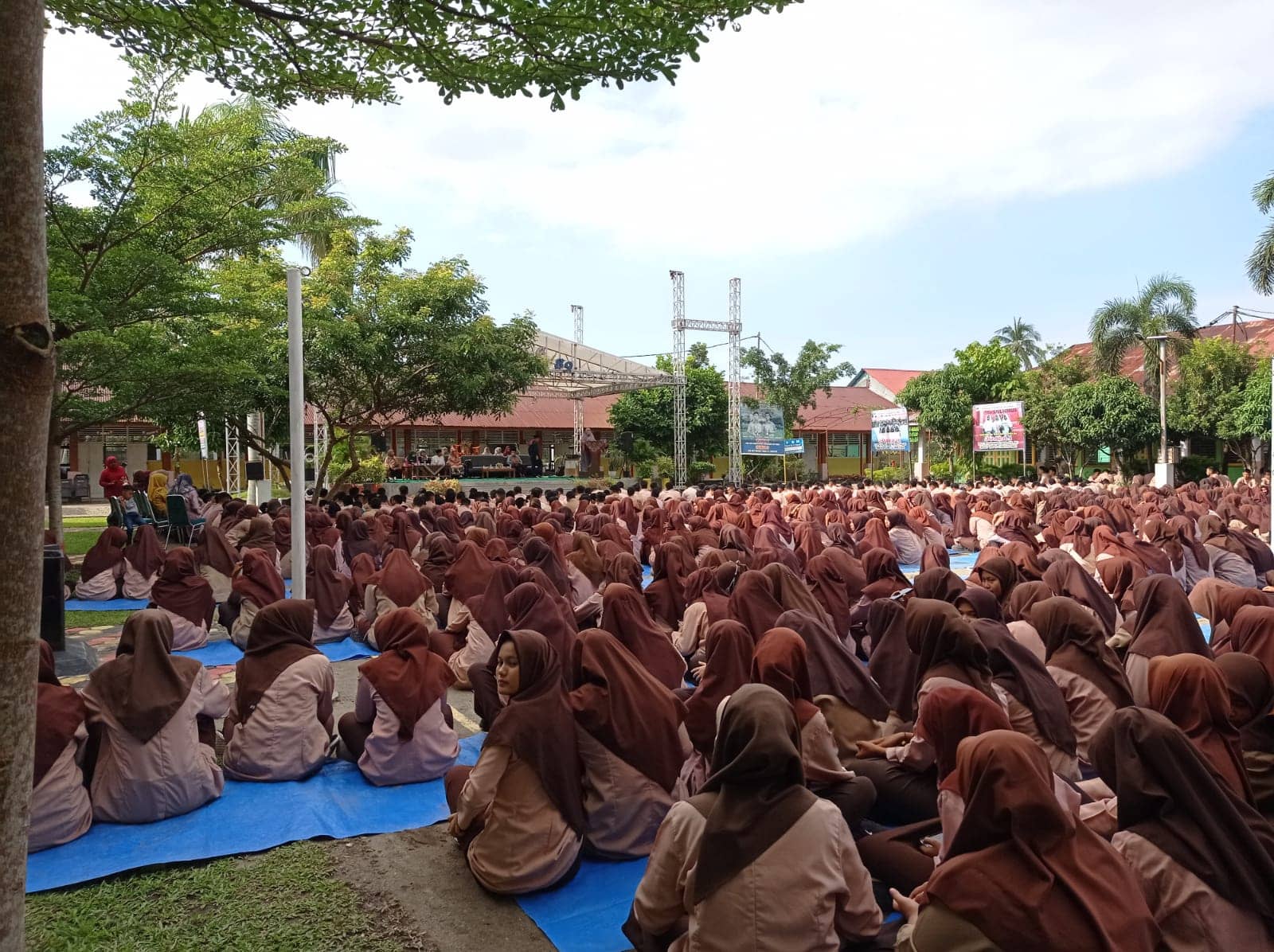 Silaturahmi Dengan Kalangan Muda, Nevi Zuairina Dialog Kebangsaan Sebagai Tantangan Membangun Negeri Di Masa Depan