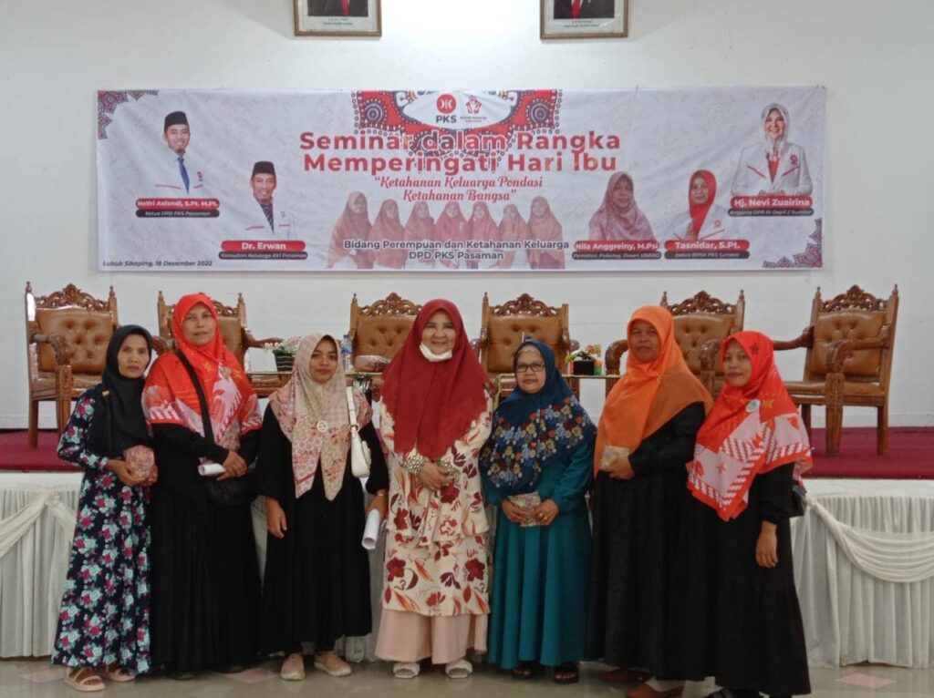 Moment Hari Ibu, Hj. Nevi Zuairina Ajak Elemen Bangsa Untuk Meningkatkan Harmonisasi Keluarga