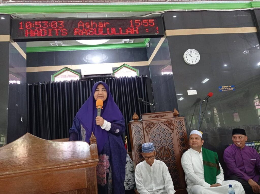 Bersama Tokoh Masyarakat Pasaman, Nevi Zuairina Lakukan Wirid Yasin Bulanan Dan Sampaikan Peran Wanita Indonesia