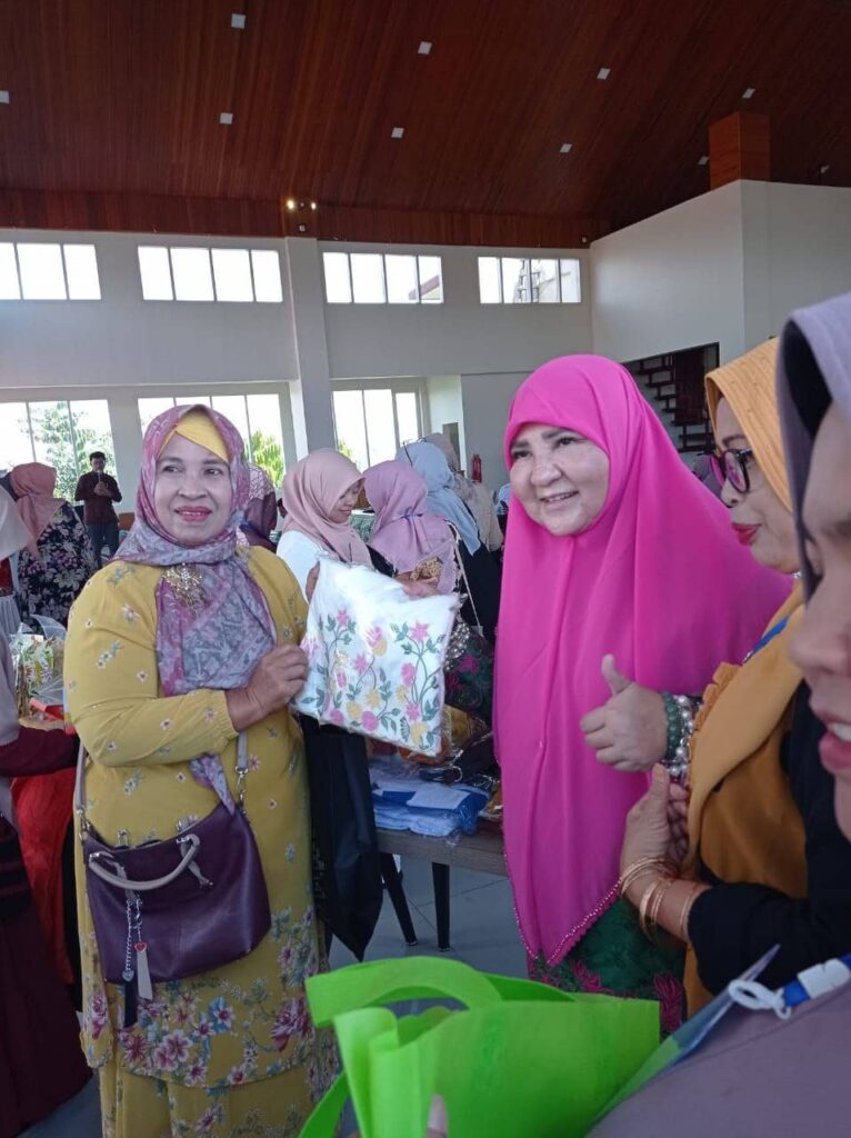 Bicara Pada Sosialisasi Program dan Kebijakan Kemendag, Nevi Zuairina Sampaikan Agar Pemerintah Merespon Perubahan Zaman akan Kemajuan Digital