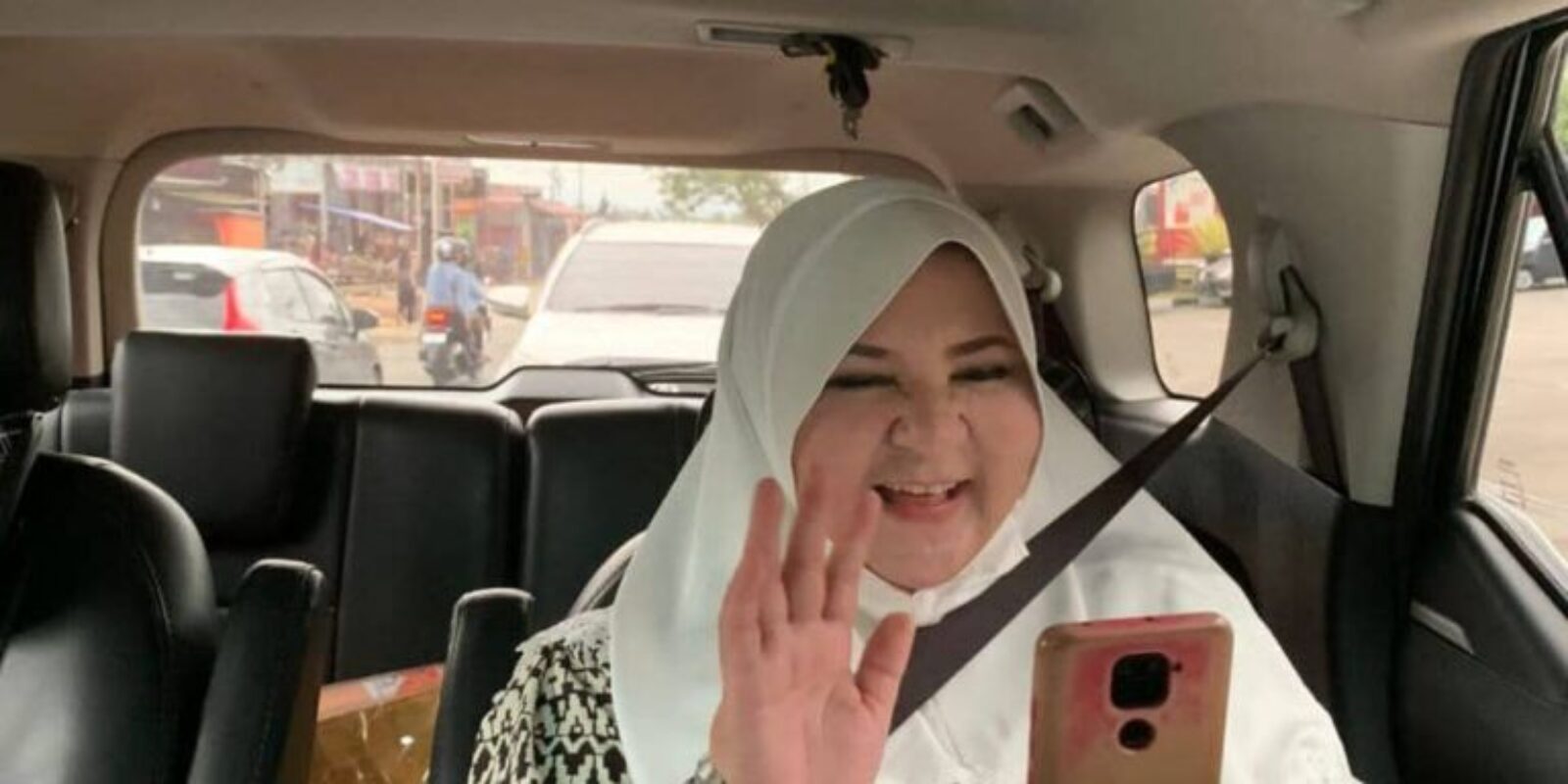 Pelatihan Kepemimpinan, Nevi Zuairina Sampaikan Karakter Melekat Kepada Pemimpin