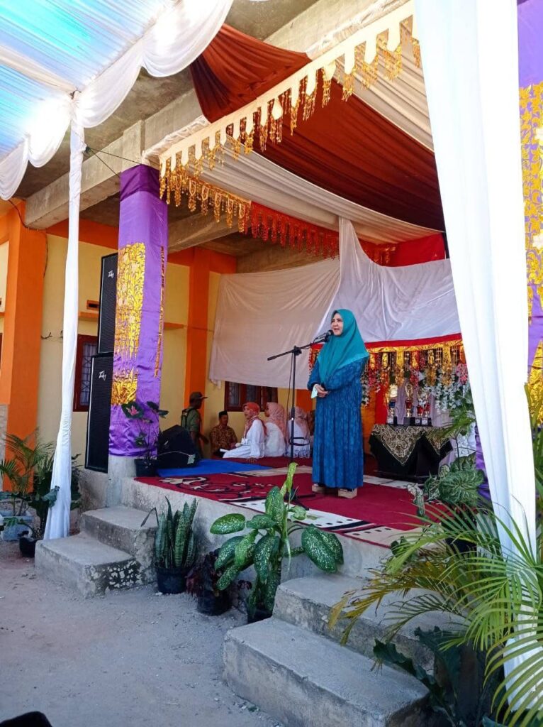 Menghadiri Khatam Al-Qur'an dan Wisuda Iqra', Nevi Zuairina Sampaikan Baca Quran Sepanjang Hayat Agar Dapat Syafa’at
