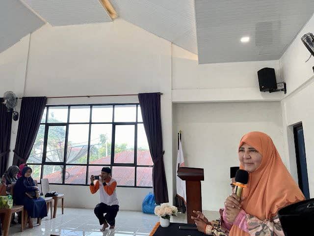 Hj Nevi Zuairina Dukung PKS Agam Menggelar Pelatihan Terpadu Mahir Qasidah Rebana