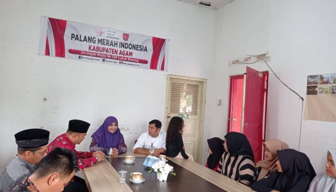 Hj. Nevi Zuairina, Anggota DPR RI Asal Sumatera Barat II, Memberikan Dukungan Penuh kepada PMI dalam Misi Kemanusiaan