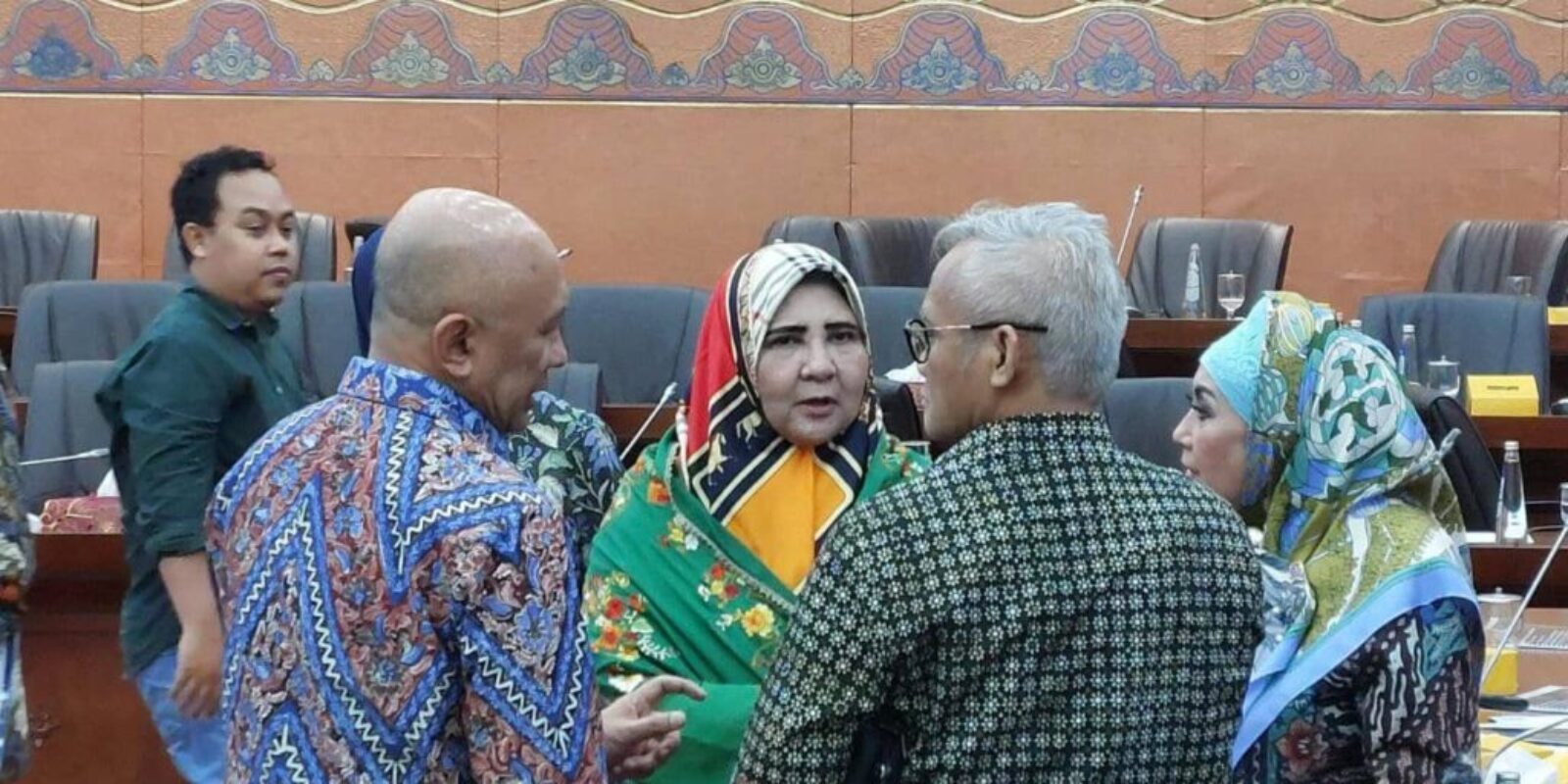 Hj. Nevi Zuairina Dorong Pemerintah Memberi Perlindungan Bagi UMKM Korban Gempa di DIY