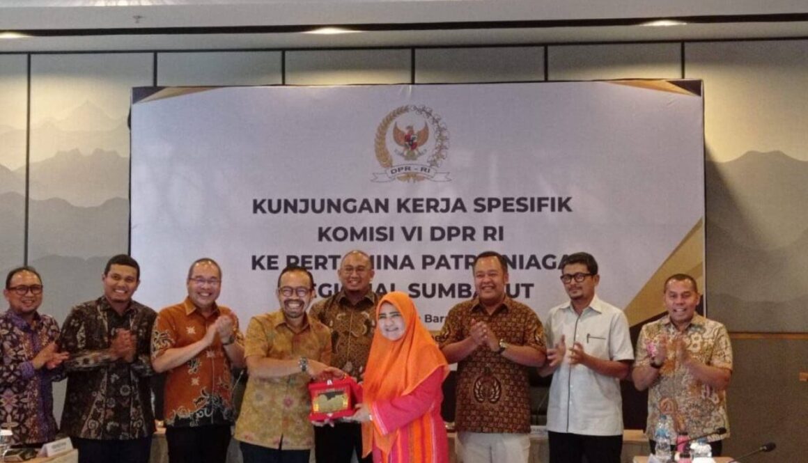 Kunker Komisi VI DPR RI ke Sumatera Barat Nevi Zuairina Minta Kepastian Kelancaran Distribusi BBM Subsidi menjelang Liburan dan Natal Tahun Baru