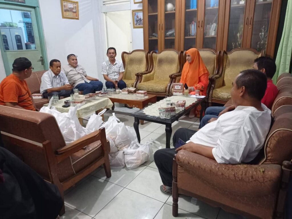 Berdialog dengan Persatuan Wartawan Sumbar, Hj. Nevi Zuairina Menyampaikan Menyatukan Dedikasi dan Visi demi Kemajuan Sumatera Barat