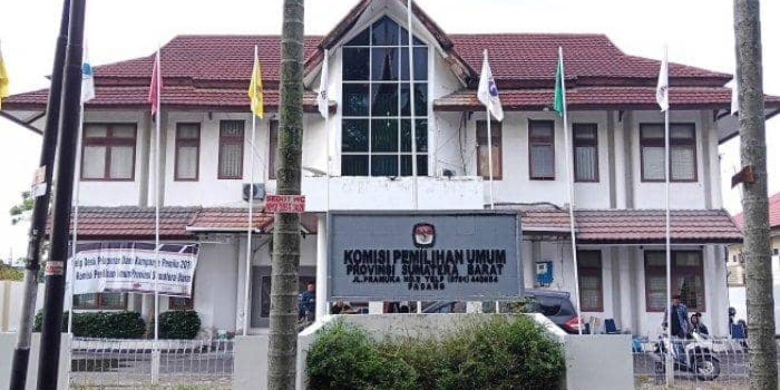 Hj. Nevi Zuairina, Menghimbau Masyarakat Indonesia, Khususnya Sumatera Barat, untuk Tidak Golput dan Terlibat Aktif dalam Pemilu 14 Februari 2024