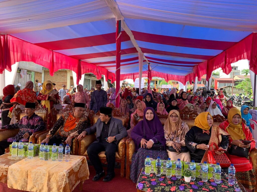 Hadir Pada Tabligh Akbar dan Silaturahim Pasukuan Jambak Lubuk Basung Agam, Hj. Nevi Zuairina Bicara Komunitas Konsolidasi Untuk NKRI